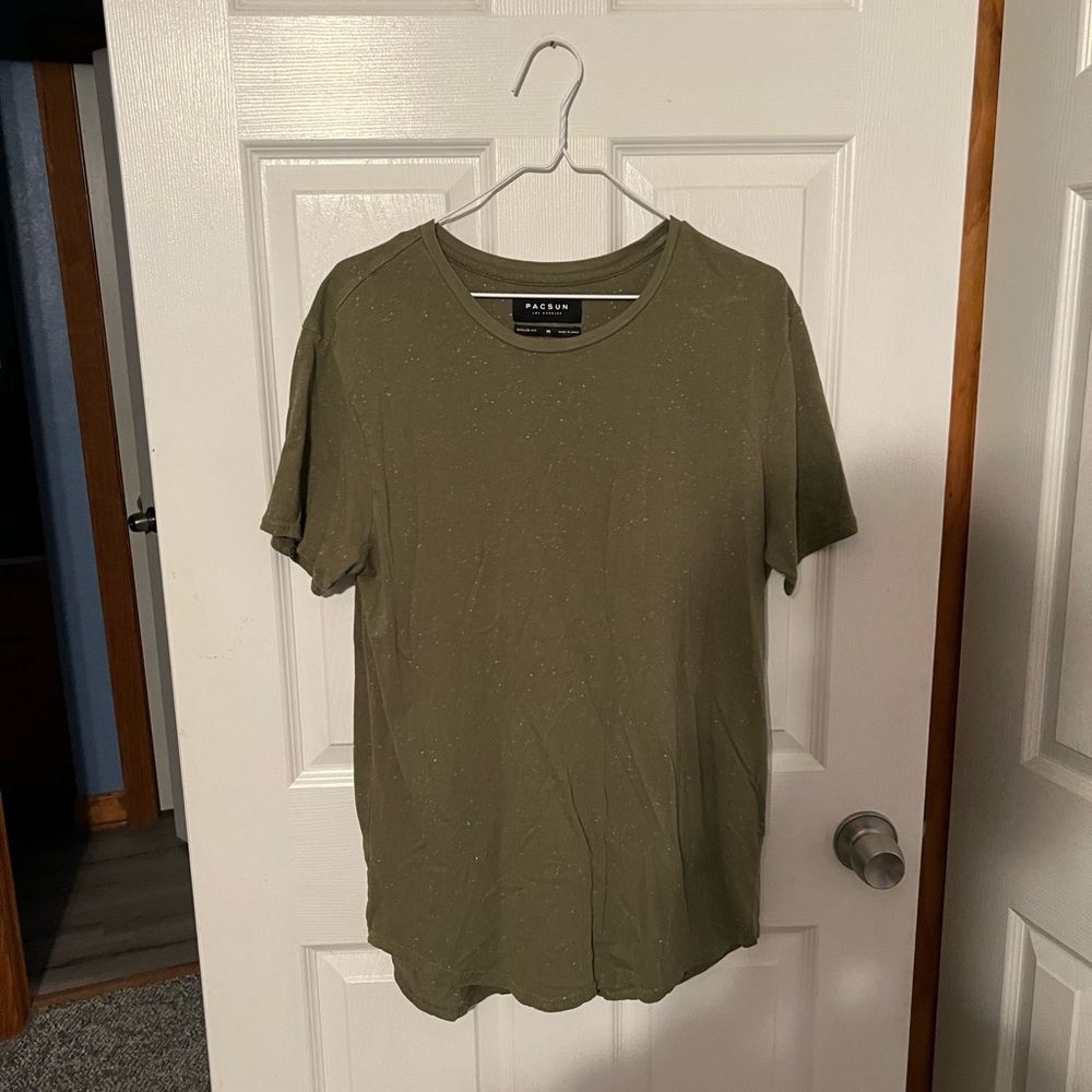 Pacsun Tshirt